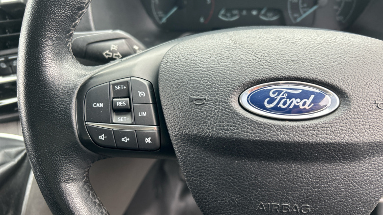 Ford Transit Custom 300 L2 Diesel Fwd 2.0 EcoBlue 130ps Low Roof Limited Van